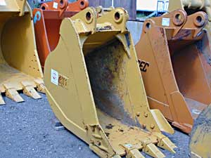 30″ Heavy Duty AIM Excavator Bucket