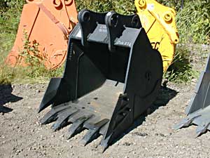 36″ C&P Excavator Bucket