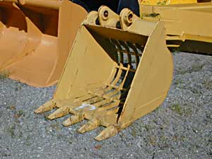 36″ Skeleton Bucket