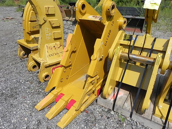 18″ Extreme-Duty Excavator Bucket