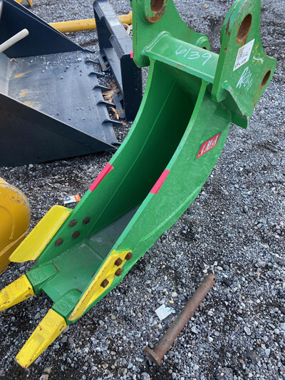 12″ Excavator Bucket