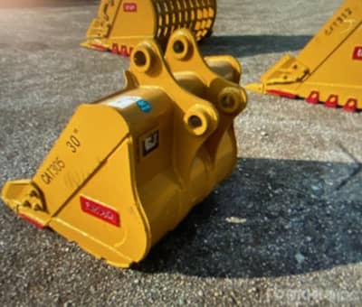 30″ Mini-Excavator Bucket