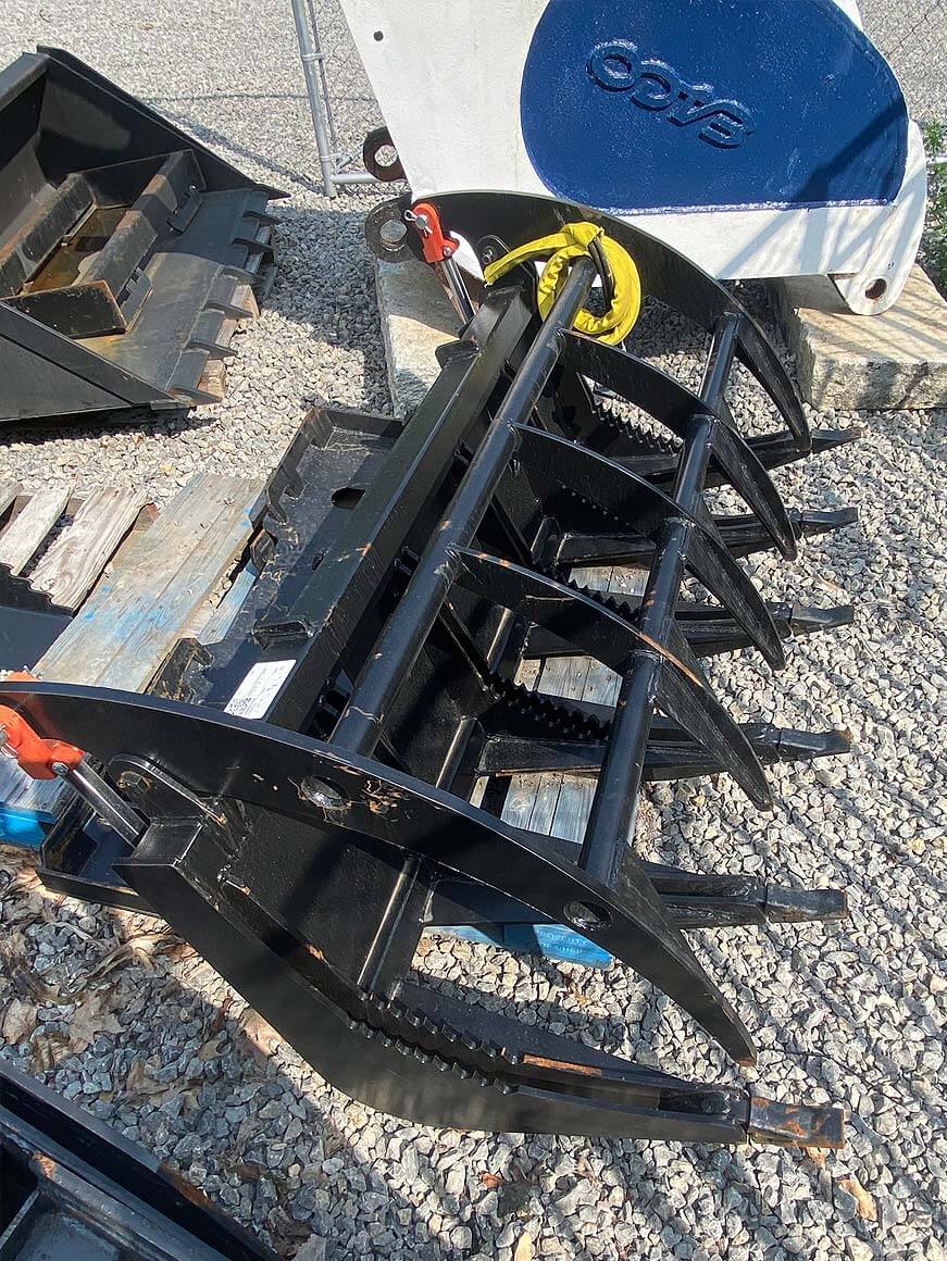60 inch rock and bruch grapple
